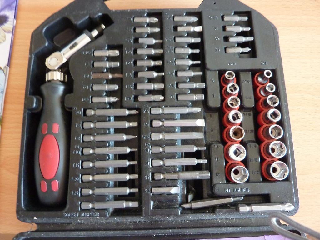 Doppen en bits set, Ophalen of Verzenden, Zo goed als nieuw