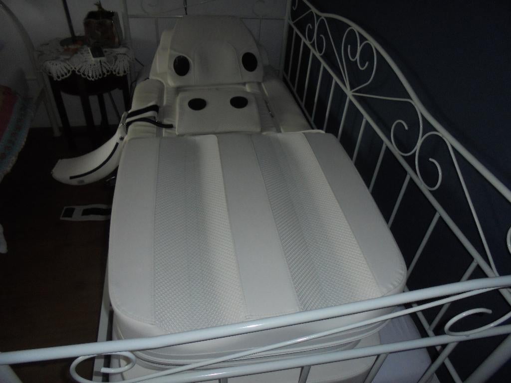 hhp andumedic 3 pro white massage therapiebed, Ophalen, Zo goed als nieuw, Apparaat