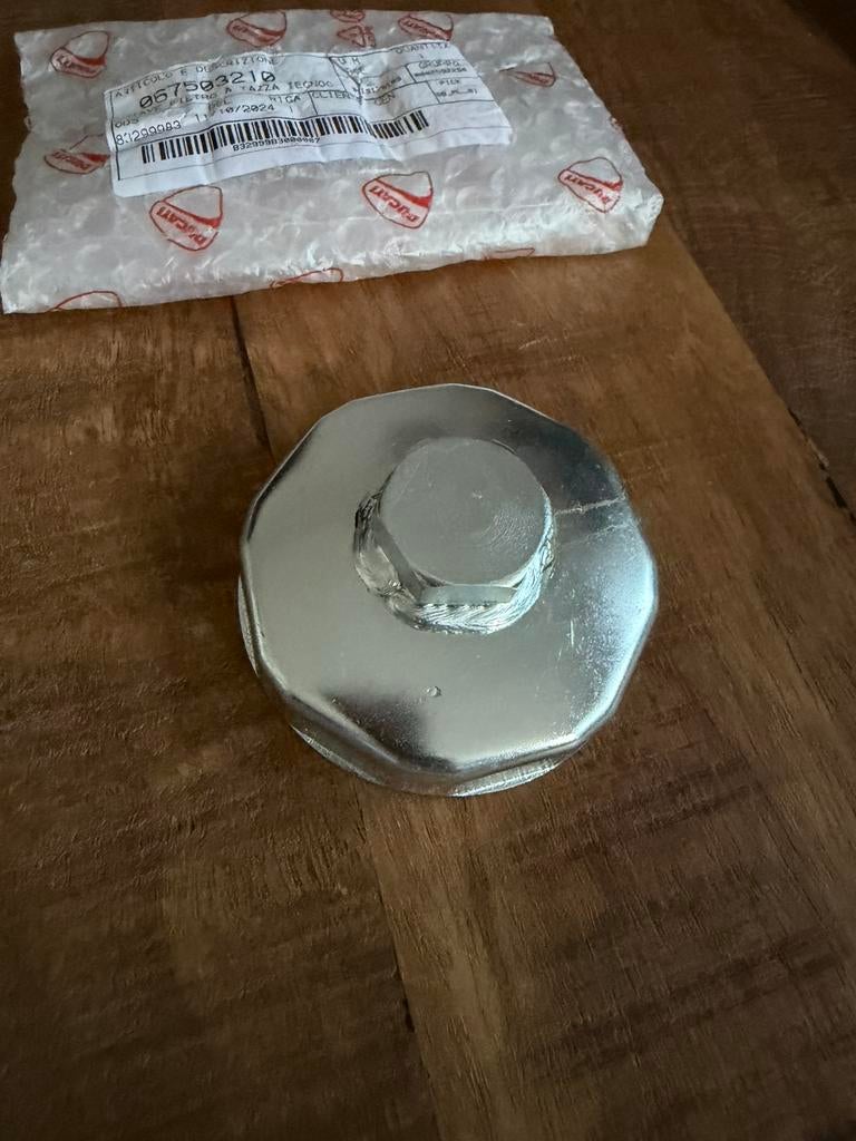 Te koop Oliefiltersleutel origineel Ducati, Ophalen of Verzenden, Nieuw