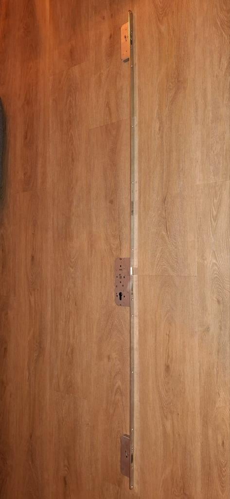 Driepuntssluiting van het merk Nemef NIEUW!!, Ophalen