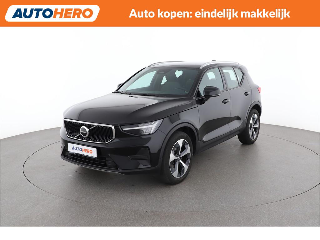 Volvo XC40 2.0 B3 Core |RL16445| (bj 2022, automaat), Auto's, Gebruikt, 4 cilinders, Zwart, Grijs