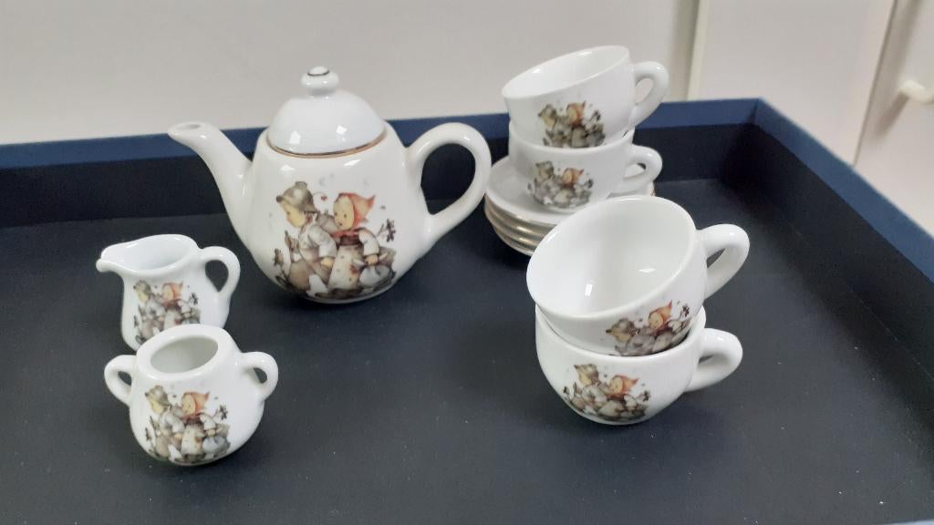 Reutter Hummel kinderservies, Verzamelen, Ophalen of Verzenden, Zo goed als nieuw