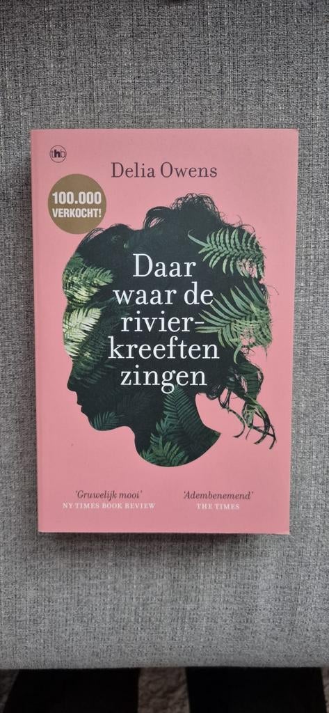 Delia Owens - Daar waar de rivierkreeften zingen, Ophalen of Verzenden, Zo goed als nieuw, Delia Owens