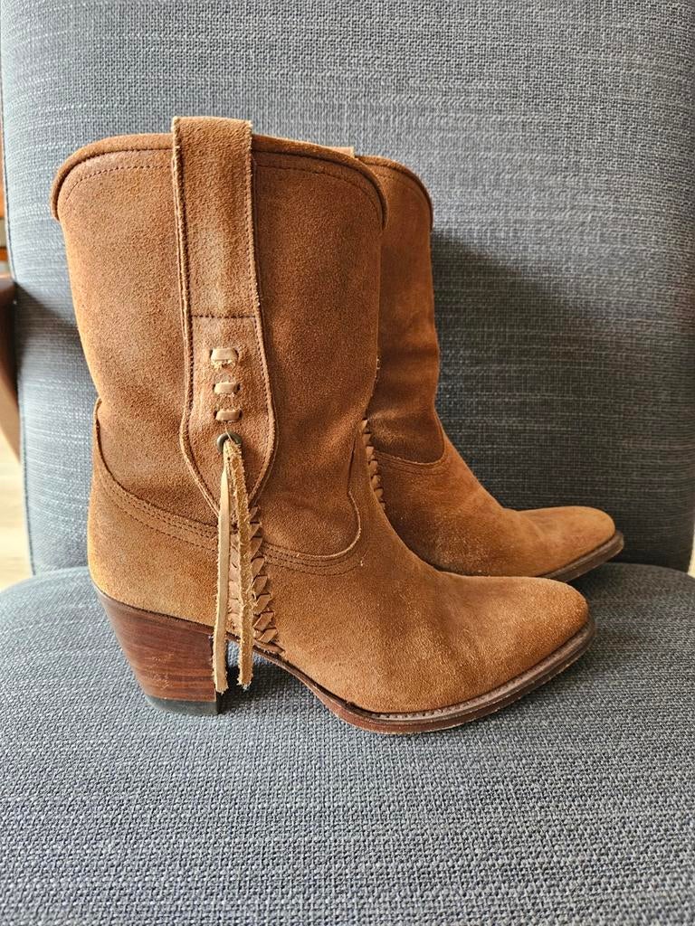 SENDRA cowboylaarsjes suède cognac maat 38, Kleding | Dames, Schoenen, Sendra, Bruin, Lage of Enkellaarzen, Ophalen of Verzenden