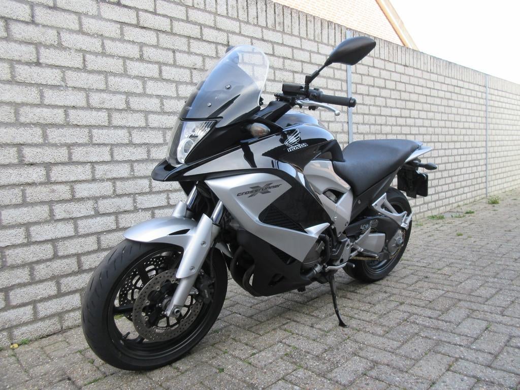 Honda VFR800X (bj 2011), Motoren, Motoren | Honda, Bedrijf, Toermotor