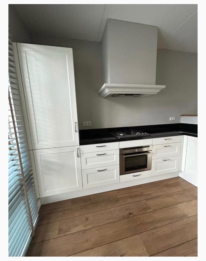 keuken incl koelkast, vriezer en combi oven, Huis en Inrichting, Ophalen, Gebruikt, Wit, Hoekkeuken