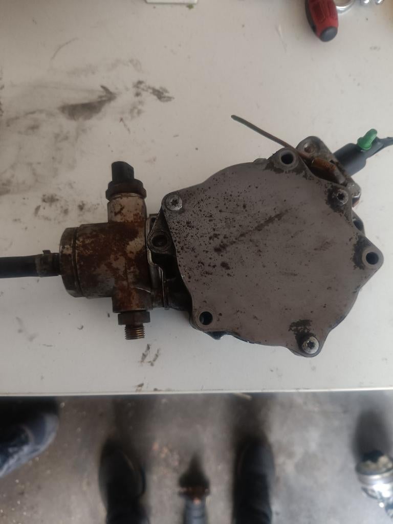 Hogedrukpomp golf 2.0 gti, Auto-onderdelen, Ophalen of Verzenden