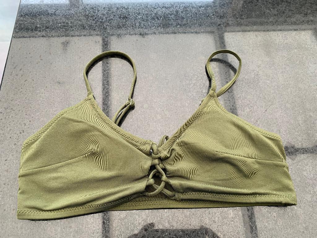 Khaki bikini top maat 38, Ophalen of Verzenden, Zo goed als nieuw, Groen, Overige typen
