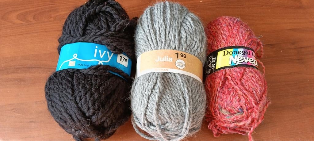 Verschillende bollen wol, Ophalen of Verzenden, Breien of Haken, Wol of Garen