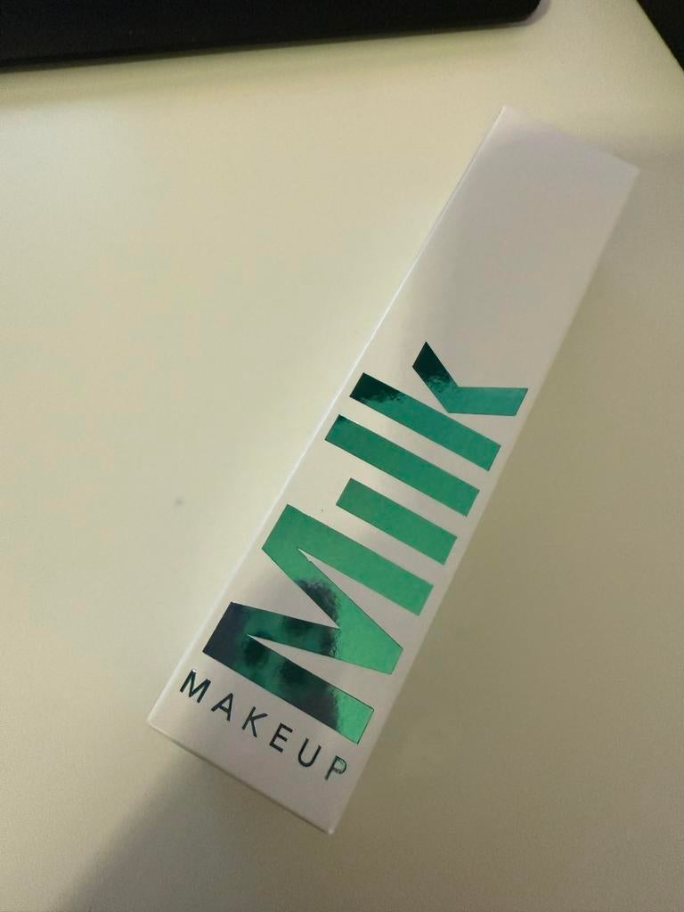 Milk hydro grip set en refresh spray, Sieraden, Tassen en Uiterlijk, Uiterlijk | Cosmetica en Make-up, Ophalen of Verzenden, Nieuw