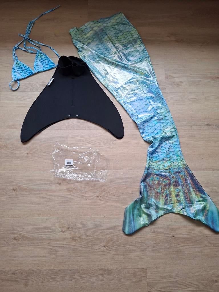 Serena zilveren zeemeerminstaart m topje ZeemeerminnenFeest, Ophalen, Meisje, Zo goed als nieuw, Maat 164