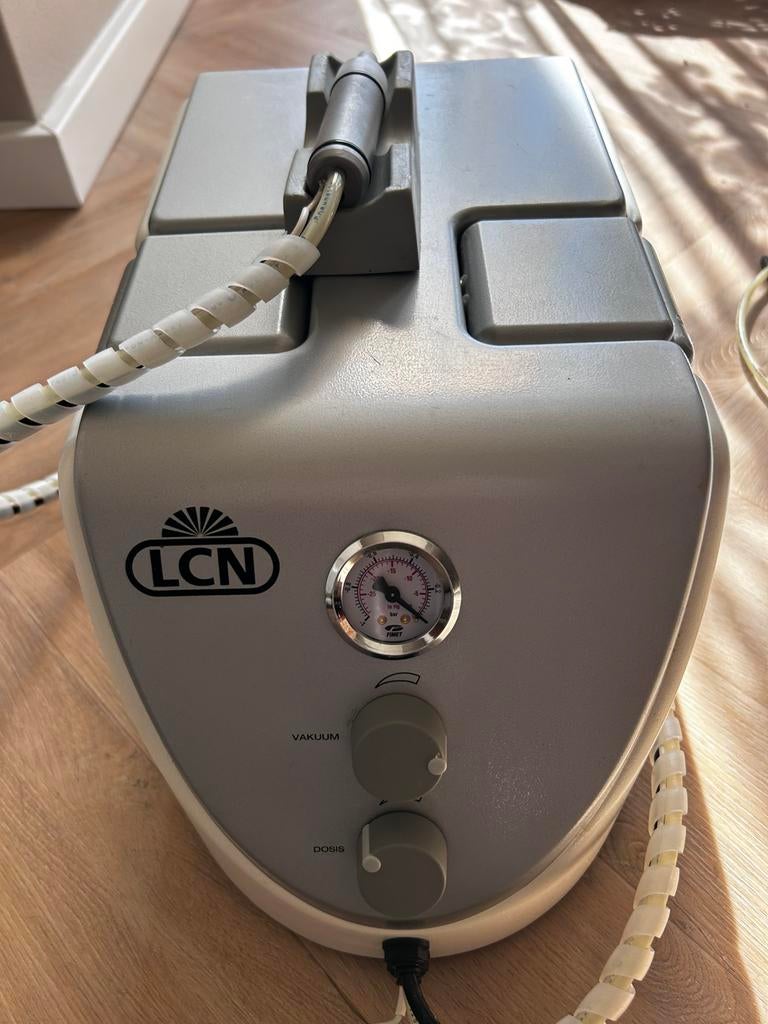 LCN microdermabrasie apparaat, Ophalen of Verzenden, Gebruikt, Overige typen