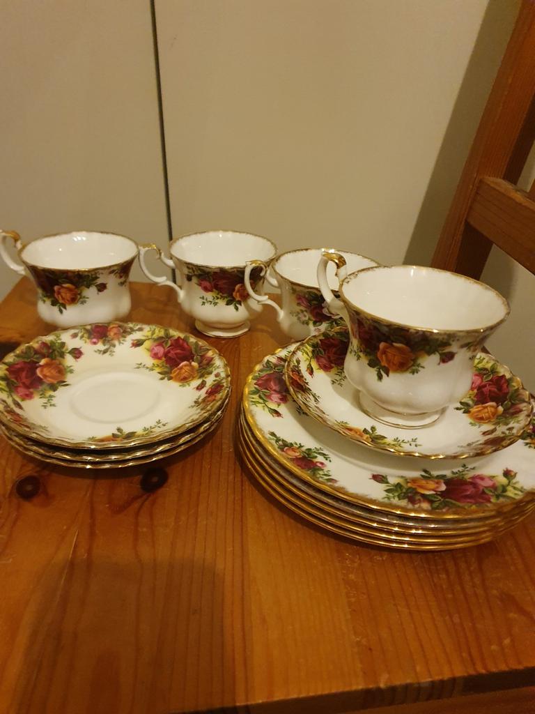 Royal albere, Ophalen