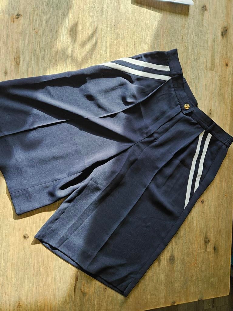 Donkerblauwe broekrok met gouden knoop, maat 42, Kort, Blauw, Maat 42/44 (L), Ophalen of Verzenden