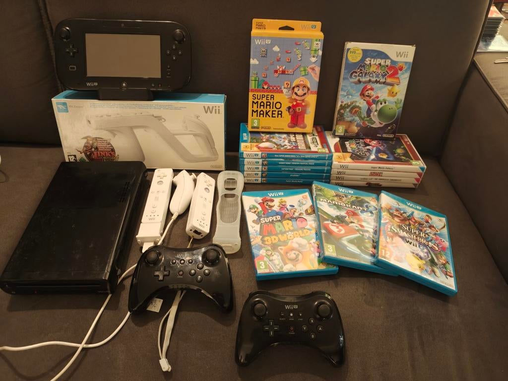 Wii U bundel met Pro Controller en 15 spellen, Avontuur en Actie, Gebruikt, Vanaf 18 jaar, Ophalen of Verzenden