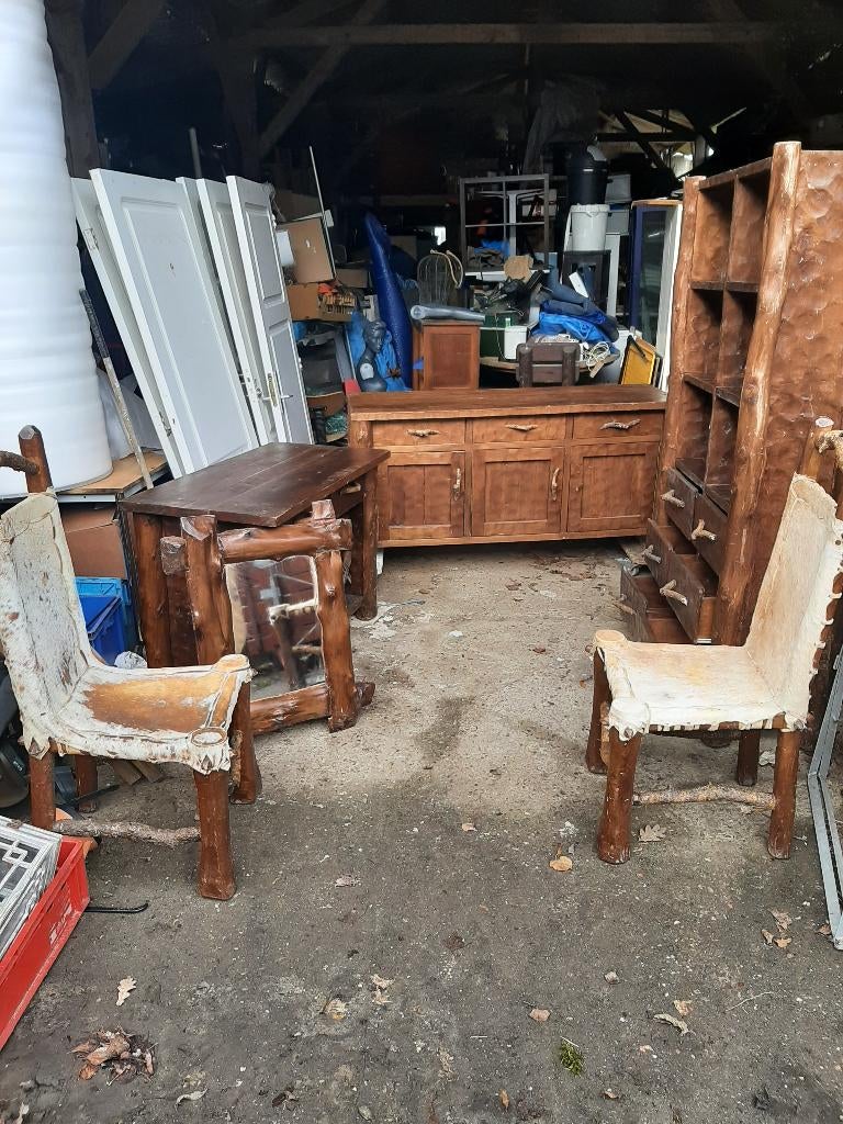 Afrikaanse meubelset, Ophalen