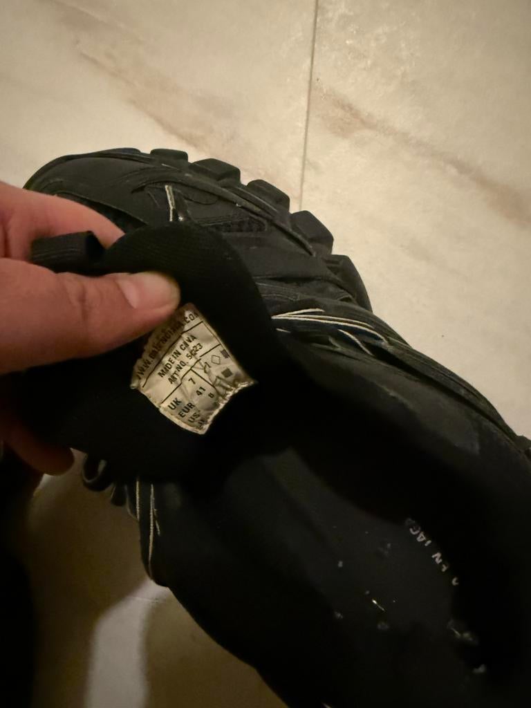 balenciaga tracks sneakers maat 41, Kleding | Dames, Schoenen, Zwart, Ophalen of Verzenden, Sneakers of Gympen, Gedragen