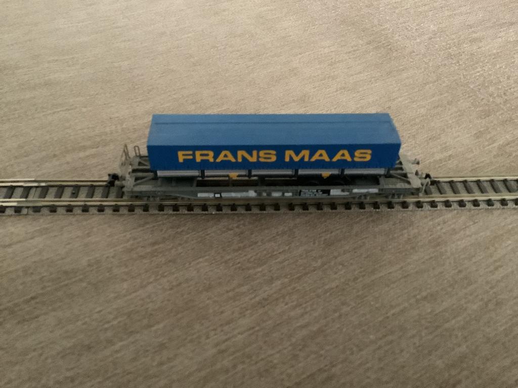 Transport met oplegger frans maas N spoor, Hobby en Vrije tijd, Modeltreinen | N-Spoor, Overige merken, Gelijkstroom, Wagon, Ophalen of Verzenden