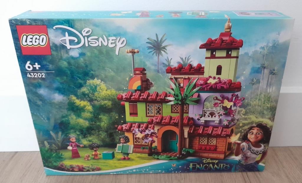 Lego disney encanto 43202 Compleet inclusief doos en boekje, Ophalen of Verzenden, Zo goed als nieuw, Complete set, Lego