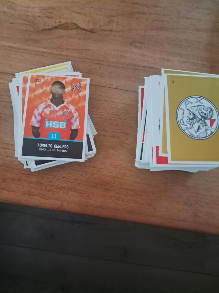 Plus voetbal plaatjes alleen ophalen verzend niet, Ophalen, Meerdere plaatjes