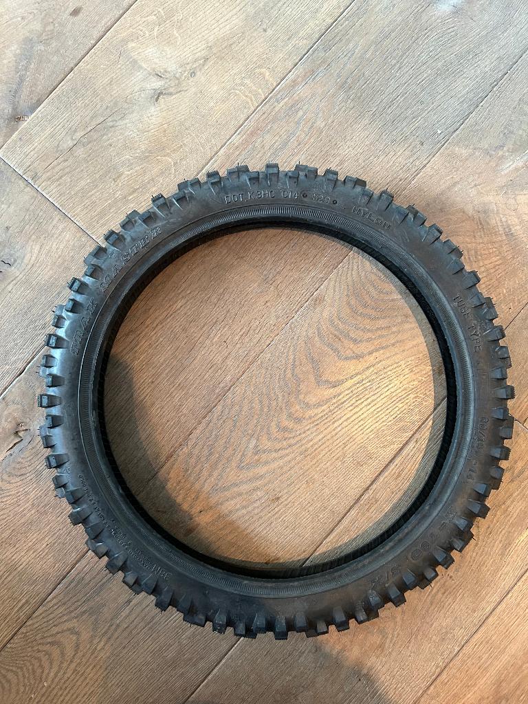 60/100-14 inch Kenda Trakmaster voorband (nieuw), Ophalen of Verzenden