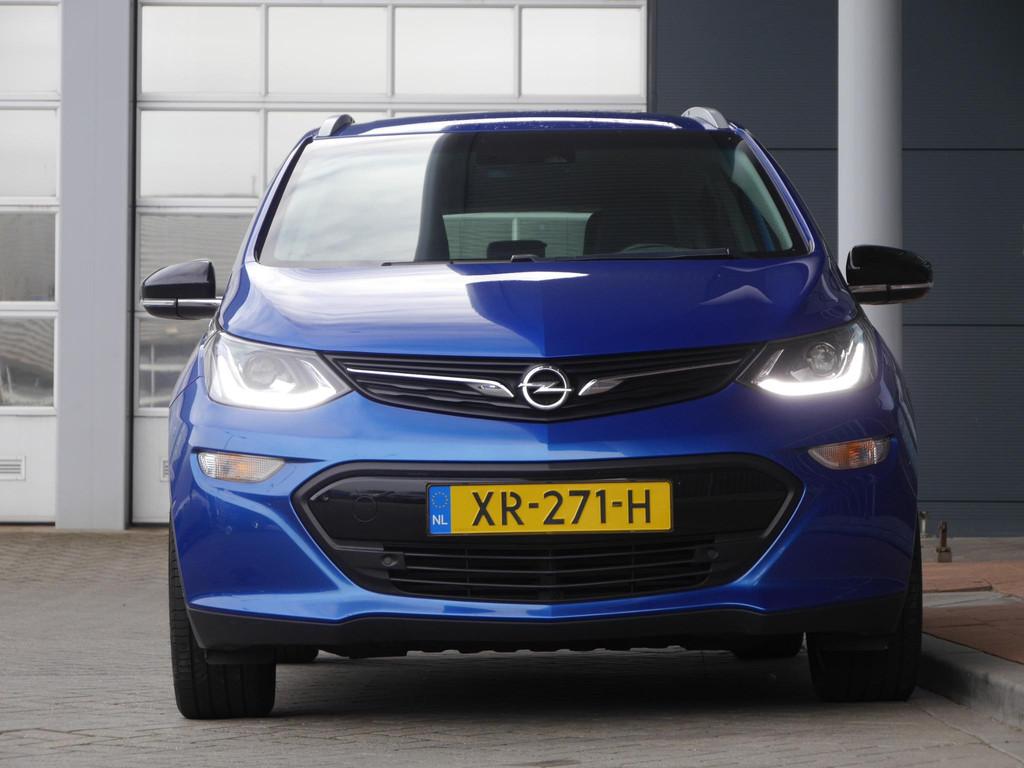 Opel Ampera-e Business executive 60 kWh | Stoel en stuurverw, Gebruikt, Blauw, 380 km, 204 pk