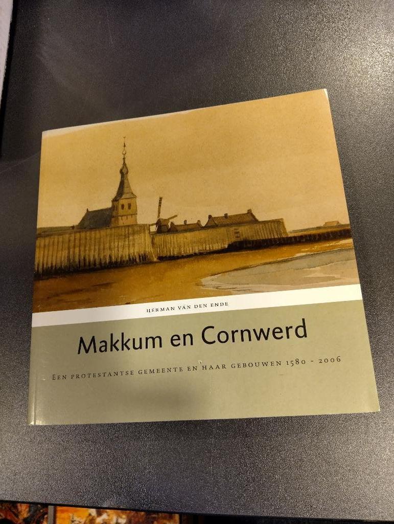Nr. 639 Oude Friese Kerken en monumenten panden, div. boeken, Boeken, Ophalen of Verzenden, Zo goed als nieuw, Diverse auteurs