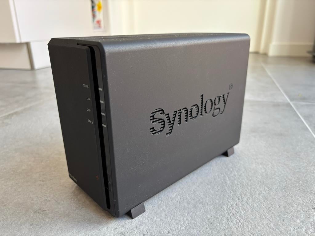 Synology NAS DS218play met 2x 4 TB HDD, Computers en Software, NAS, Ophalen, Gebruikt