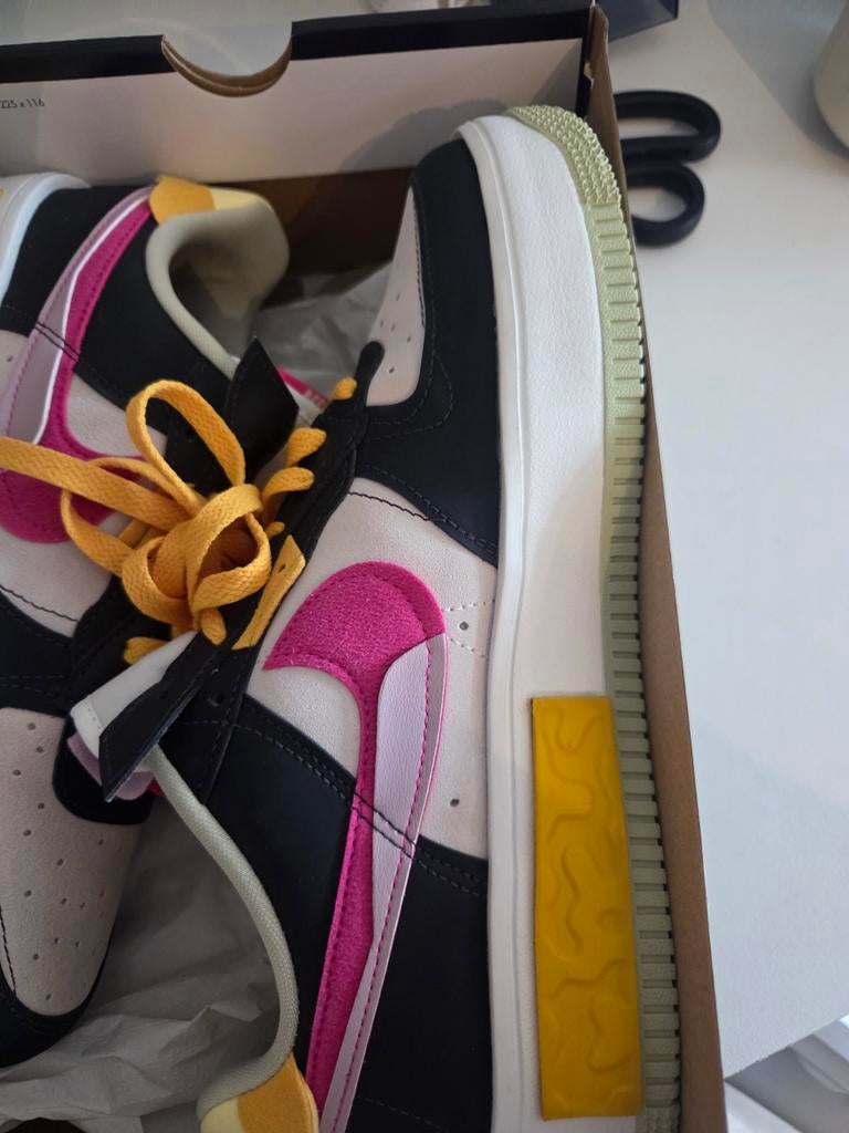 Nike Air Force sneakers, Kleding | Dames, Schoenen, Ophalen, Overige kleuren, Nike, Sneakers of Gympen