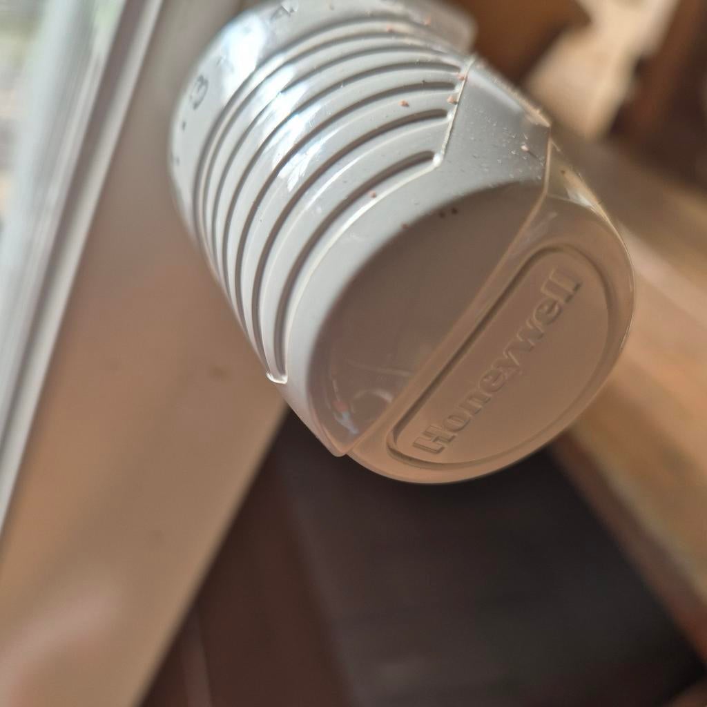 Radiator 2.20 x 0.50, 30 tot 80 cm, Gebruikt, Radiator, 150 cm of meer