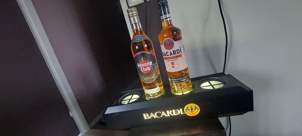 Bacardi lamp flessen, Ophalen of Verzenden, Lichtbak of (neon) lamp