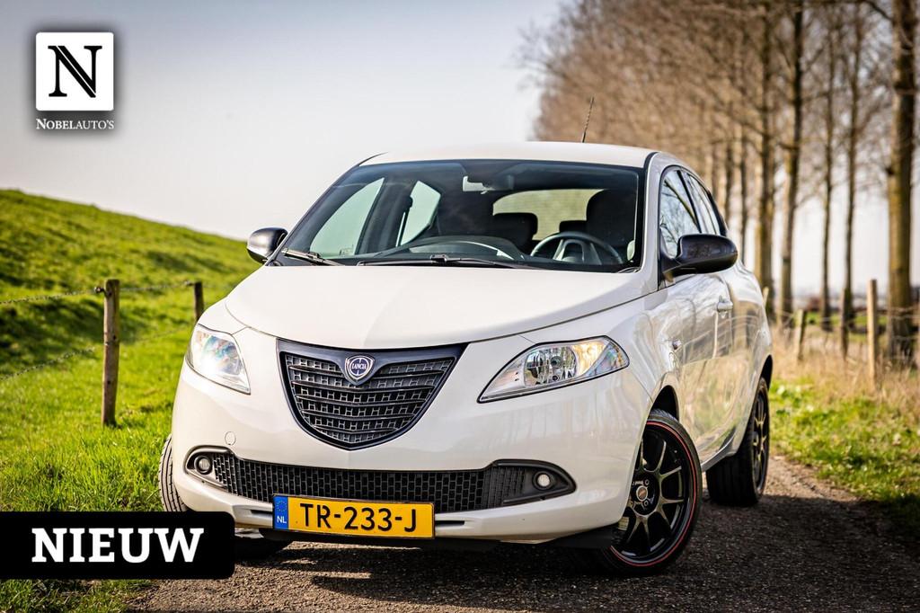 Lancia Ypsilon 1.3 MultiJet 16v | Cruise | Airco | LM Velgen, Auto's, Lancia, Met garantie (alle), 400 kg, Wit, Bedrijf