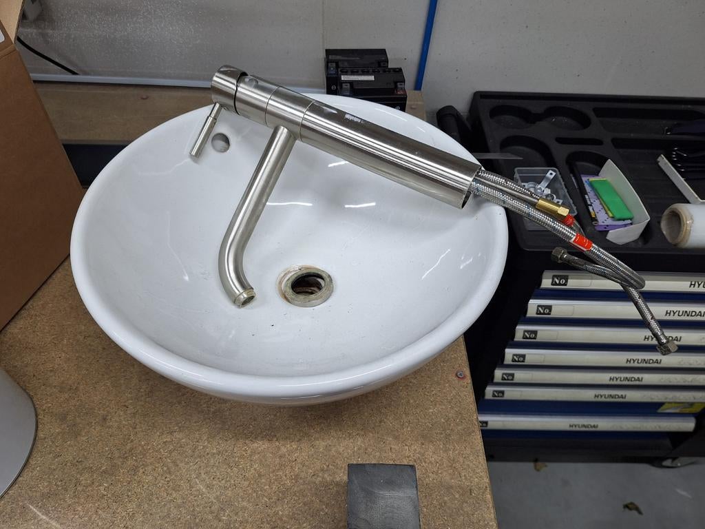 Witte Waskom, Ophalen, Wastafel