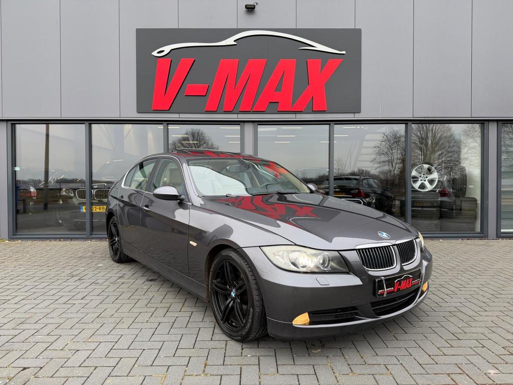 BMW 325i AUT Dynamic Executive Xenon Schuifdak Leder Memory, Automaat, 745 kg, Achterwielaandrijving, Gebruikt
