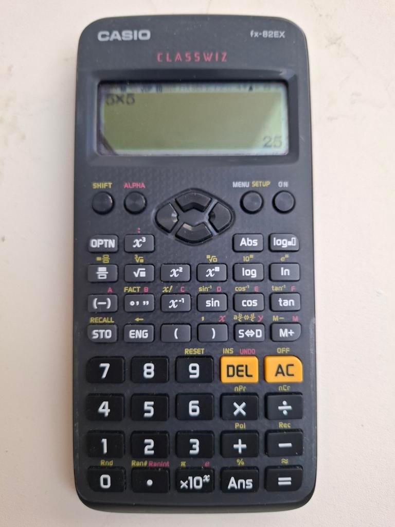 Casio FX82EX rekenmachine (geen hoesje), Ophalen