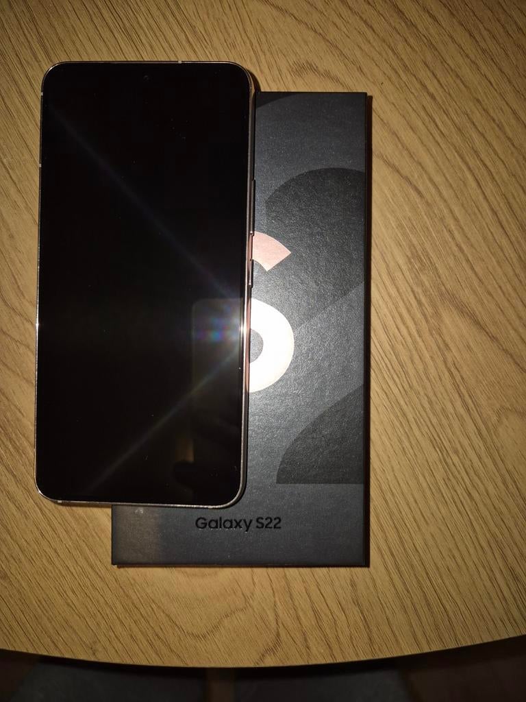 Nette Krasvrije Samsung Galaxy S22 Rose Gold 256gb, Ophalen, Touchscreen, Zo goed als nieuw, Galaxy S22