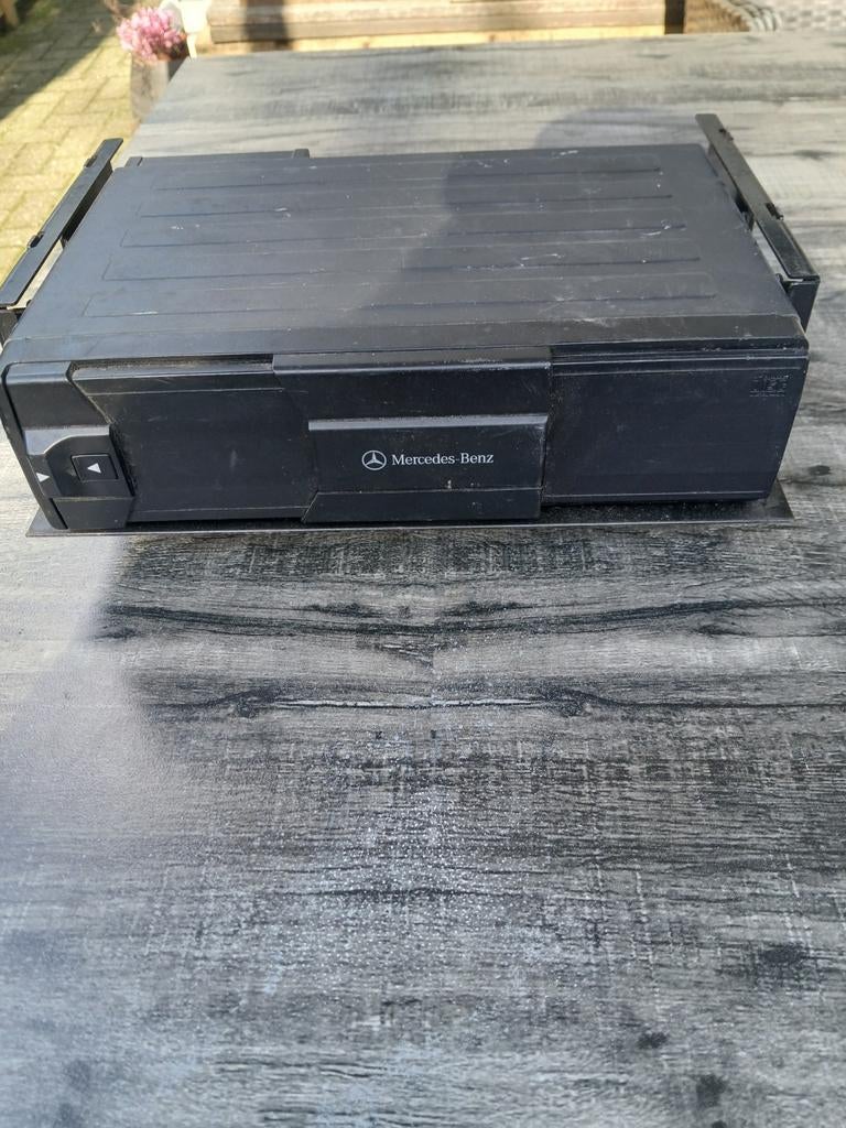 Te koop cd wisselaar mercedes, Ophalen of Verzenden