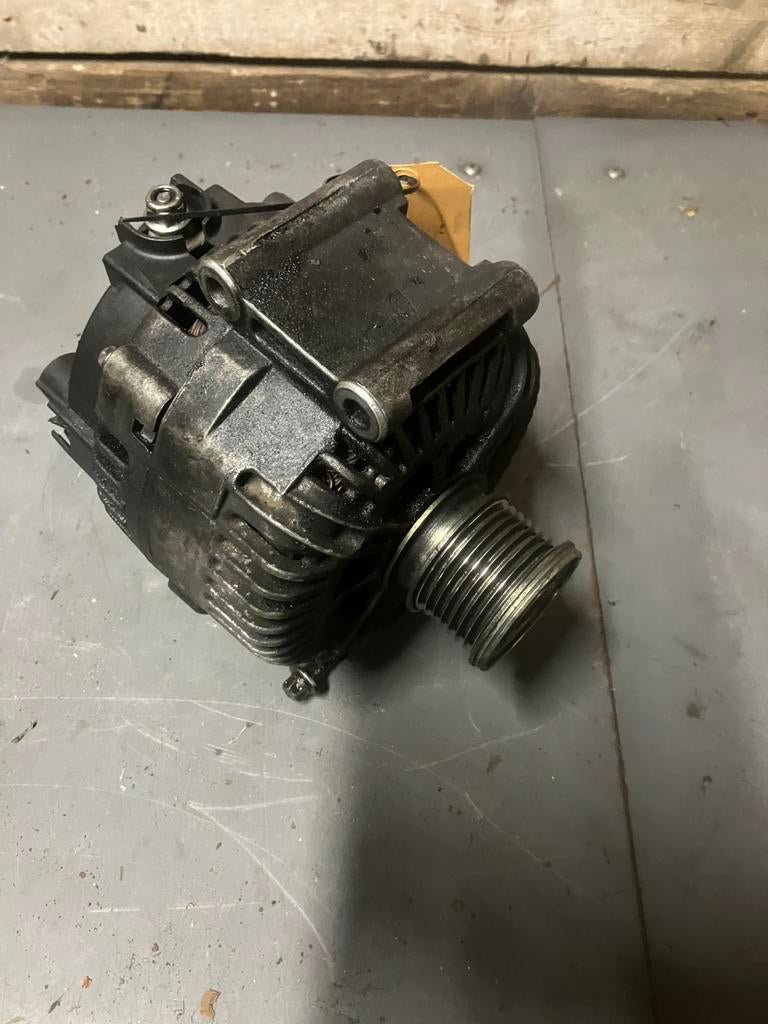 Dynamo mercedes 350 cdi 642, Auto-onderdelen, Motor en Toebehoren, Ophalen of Verzenden, Gebruikt, Mercedes-Benz