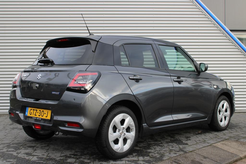 Suzuki Swift 1.2 Select SmartHybrid | All-Season banden | Or, Voorwielaandrijving, Stof, Gebruikt, 894 kg