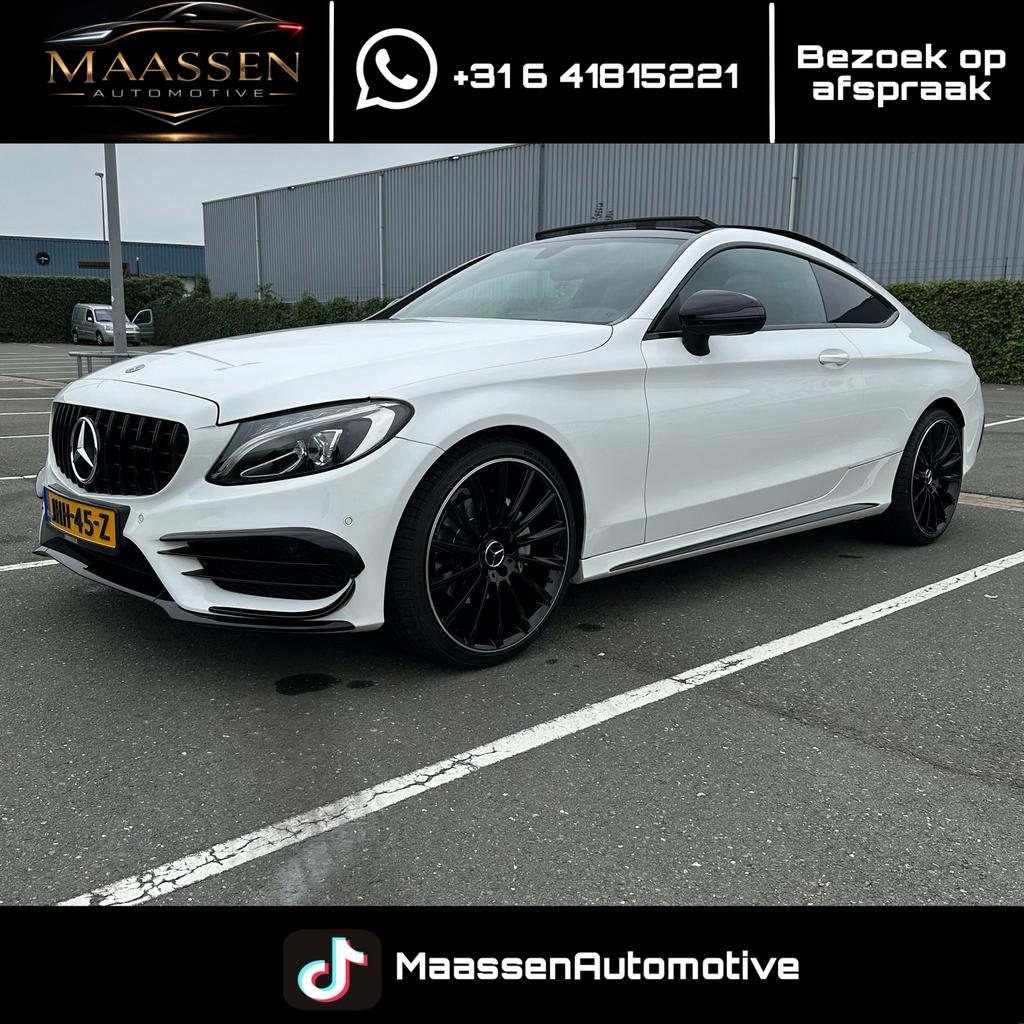 Mercedes-Benz C-Klasse C180 AMG-line PANO XENON 20 INCH VELG, Auto's, Automaat, Achterwielaandrijving, 1800 kg, 4 stoelen