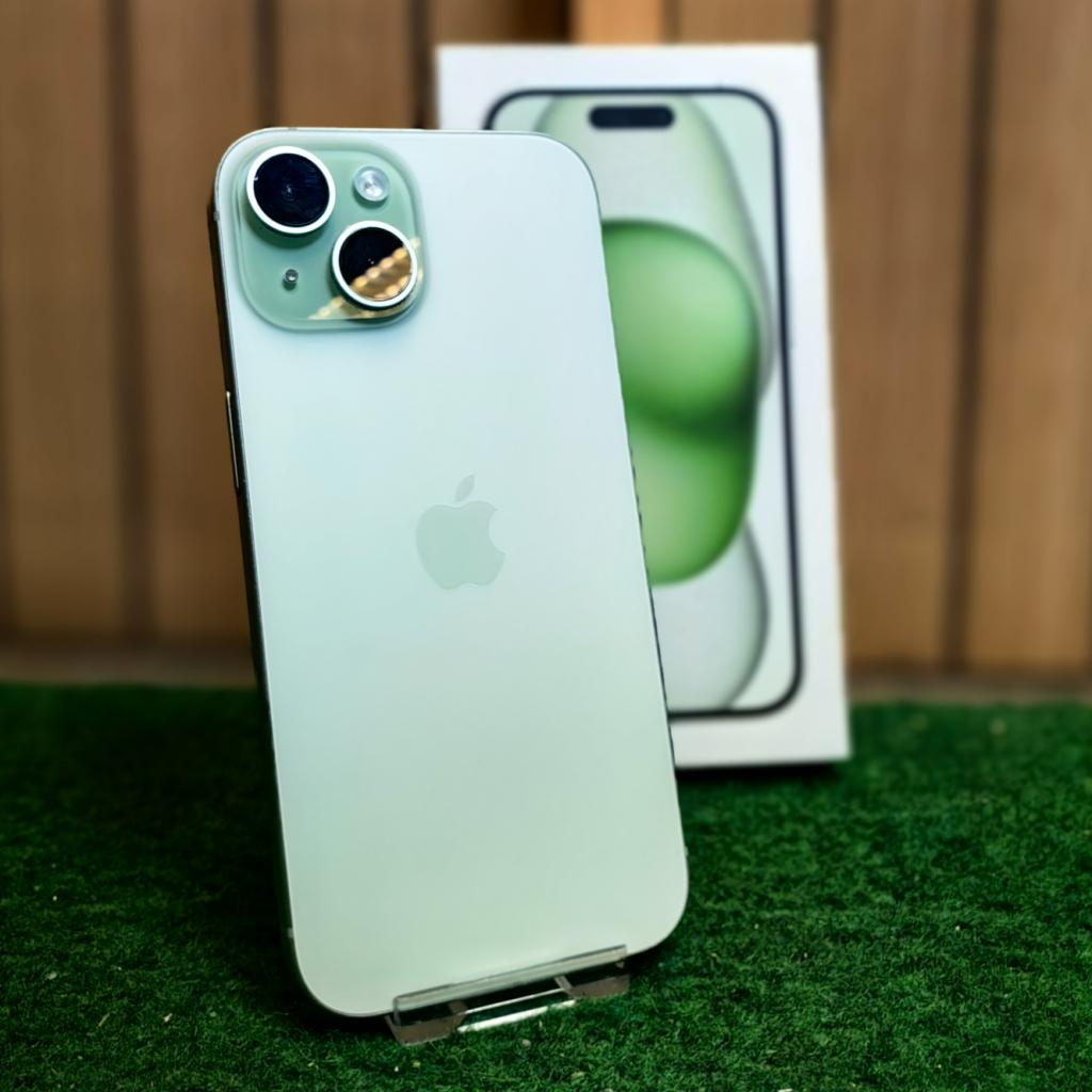 Apple iPhone 15 256GB Accu 88 - In Nette Staat, Apple, Zo goed als nieuw, Support@apple.com, One Apple Park Way
Cupertino, CA 95014
United States