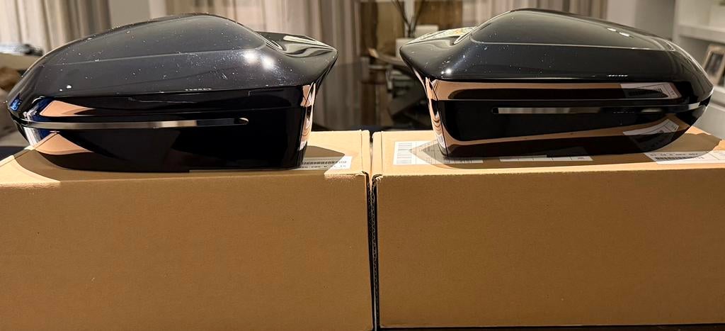 BMW M5 G90 buiten spiegelkappen zwart, Ophalen, Gebruikt, BMW