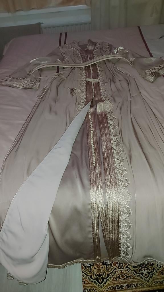 Takchita Marokkaanse jurk feestjurk, Ophalen of Verzenden, Zo goed als nieuw, Maat 38/40 (M), Overige typen