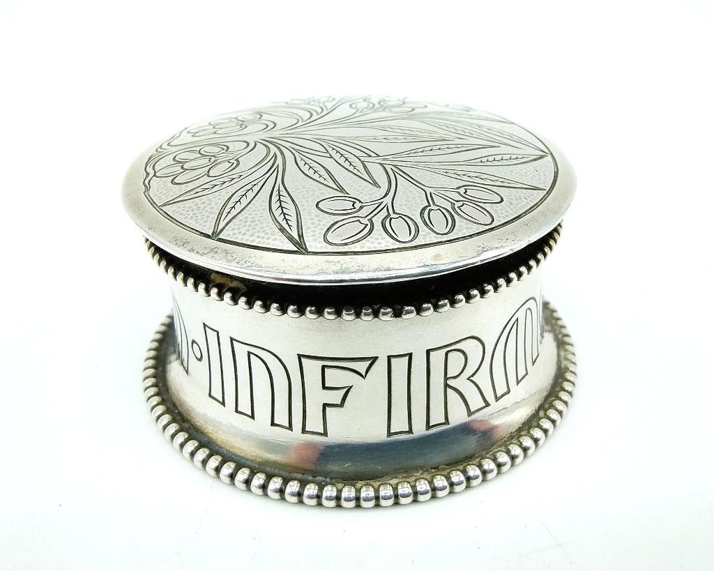 Zilveren bedieningsdoosje voor ziekenzalving, H.F.J. Kaub, Verzenden, Zilver