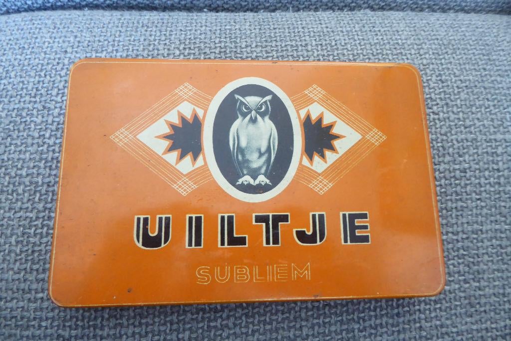fraai Uiltje subliem sigarenblik, Verzamelen, Blikken, Ophalen of Verzenden, Gebruikt, Overige