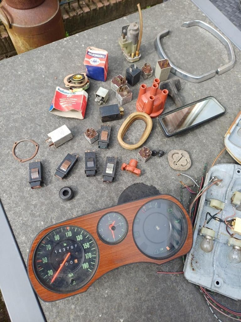 Audi 80 B1 en B2 onderdelen (B2 gereserveerd), Auto-onderdelen, Ophalen, Gebruikt, Audi