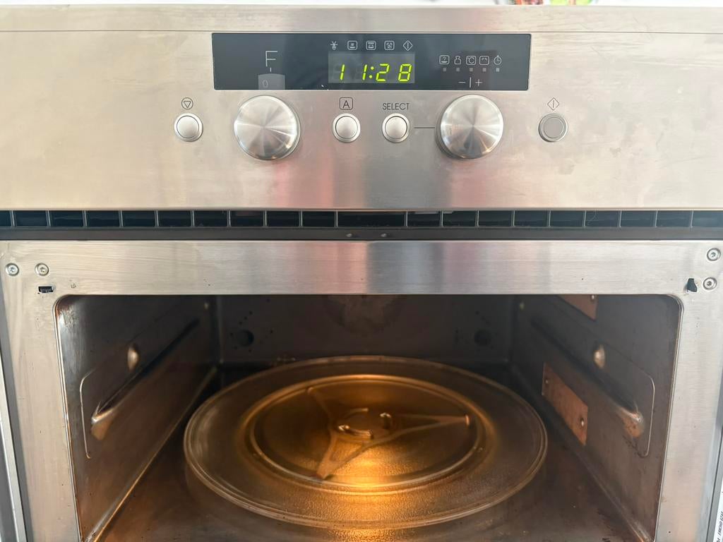 Bauknecht EMCHD 6244 inbouw combimagnetron!, Gebruikt, Hete lucht, Oven met grill, Inbouw