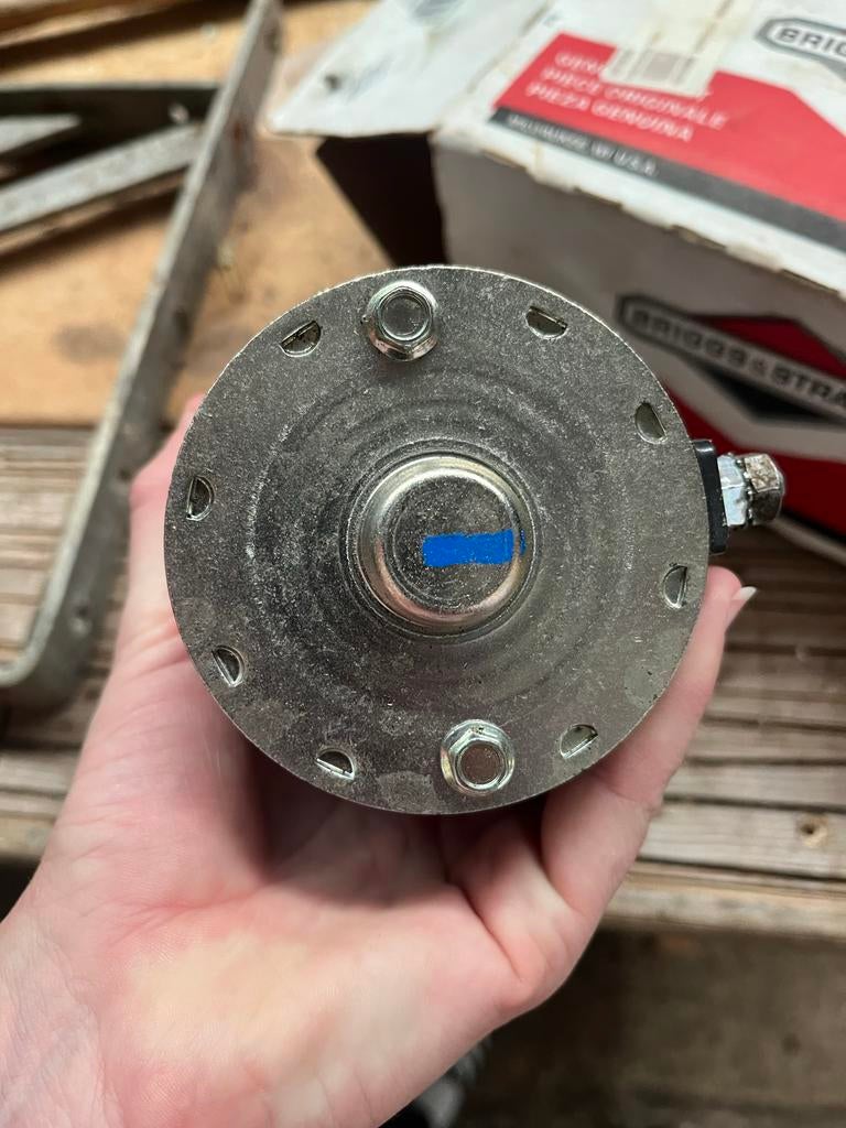 Startmotor voor tuintrekker, Ophalen