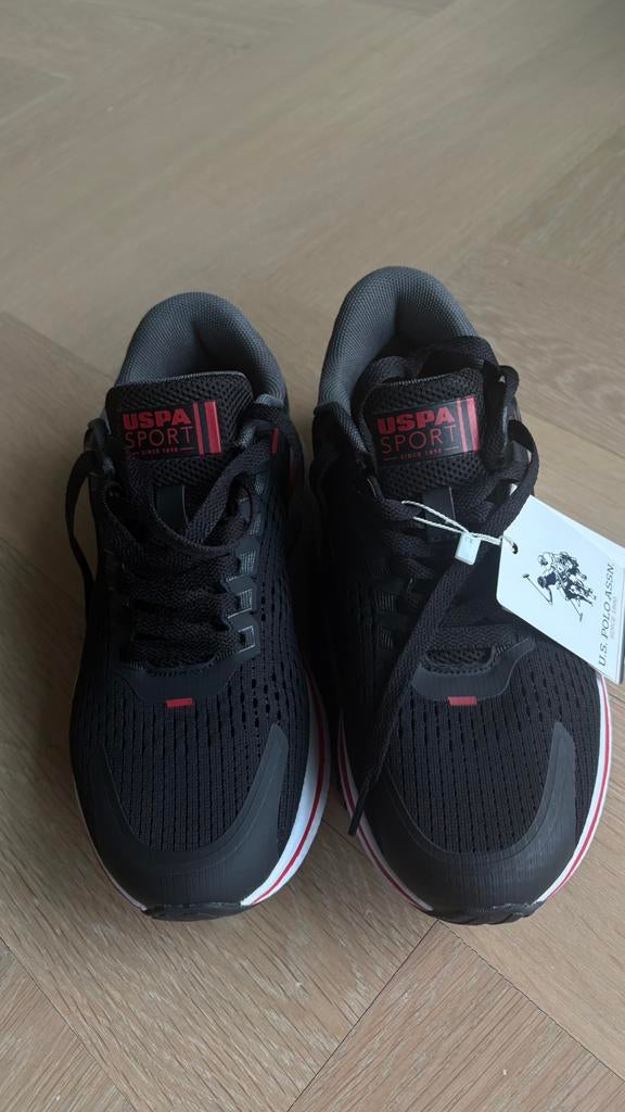 Originele U.S Polo. Maat 40, Ophalen of Verzenden, Zo goed als nieuw, Sneakers of Gympen