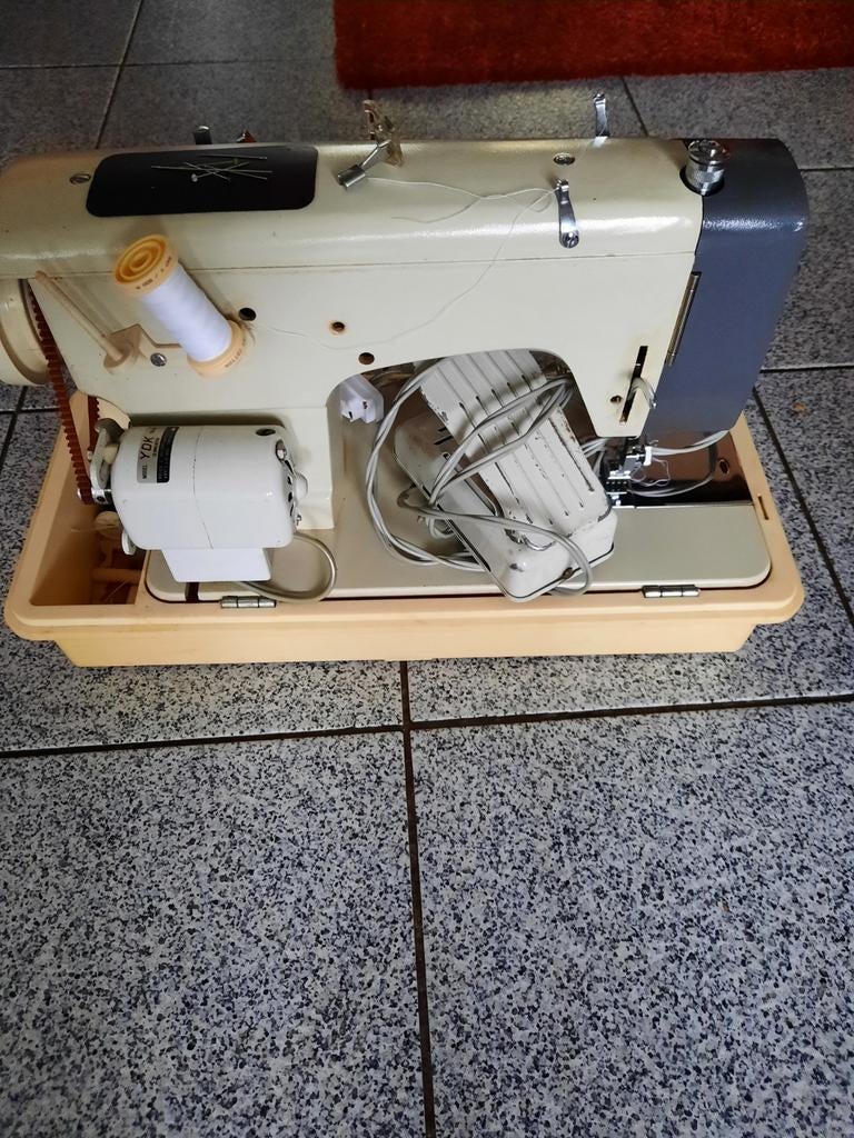 Tekoop Anker naaimachine, Ophalen, Gebruikt, Naaimachine, Overige merken